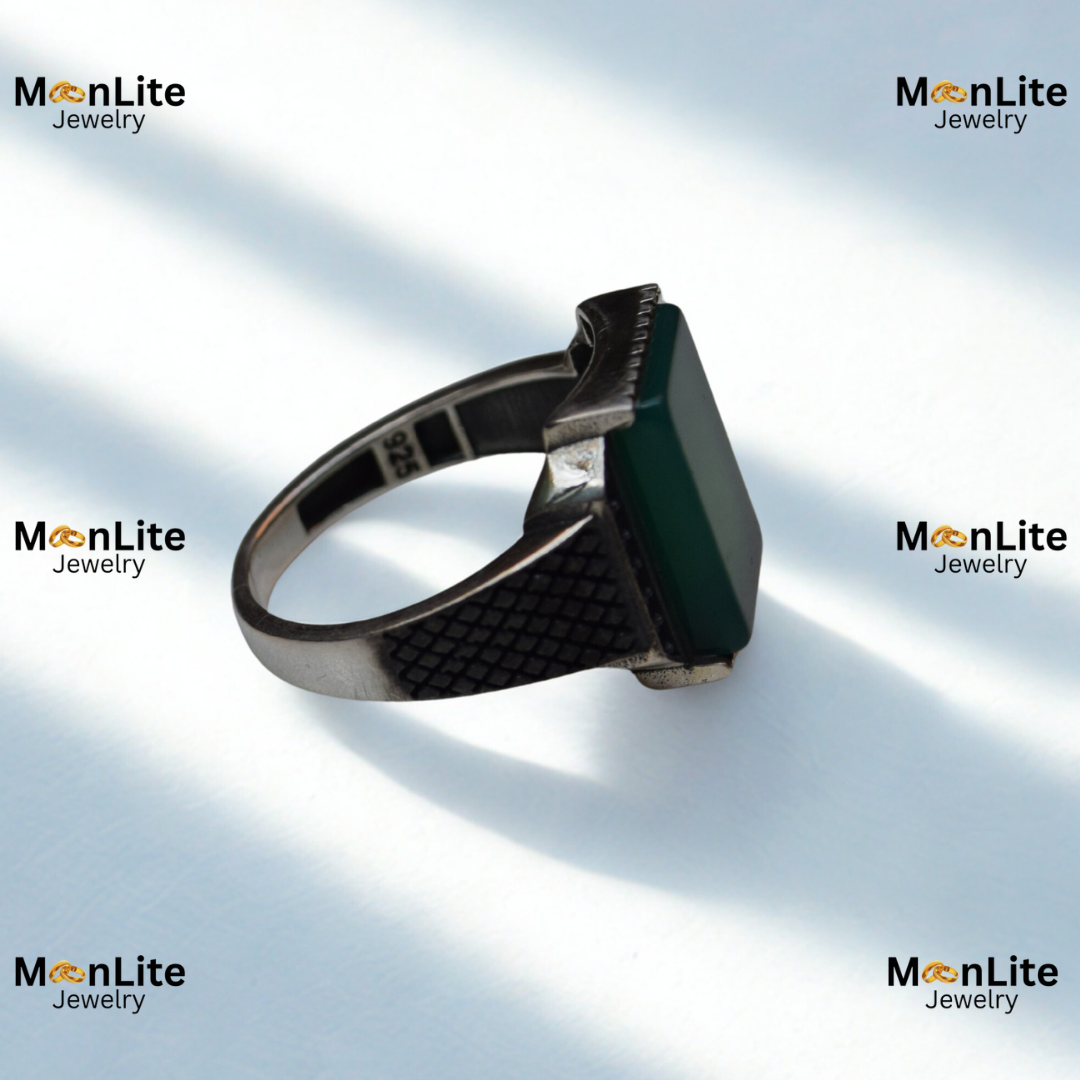 Classic Green Rectangular Stone Men’s Ring – Textured Vintage Silver Band | MoonLite Jewelry - Image 4