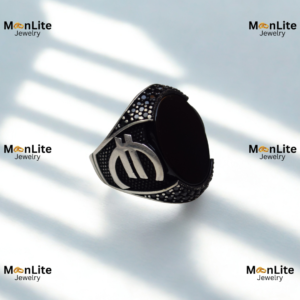 Black Shield Emblem Men’s Ring – Bold Signet Style with Textured Silver Detailing | MoonLite Jewelry